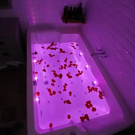 アパート La Voute Aixoise