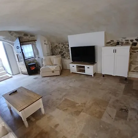 Lägenhet La Voute Aixoise